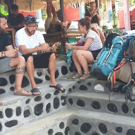 Perwita Homestay Kuta  Esterno foto